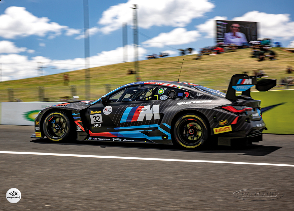 BMW M4 GT3 Team WRT Sieger 12H Bathurst 2025